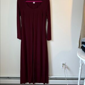 VENUS Deep Red Long Sleeve Tunic.  Split to the waist.